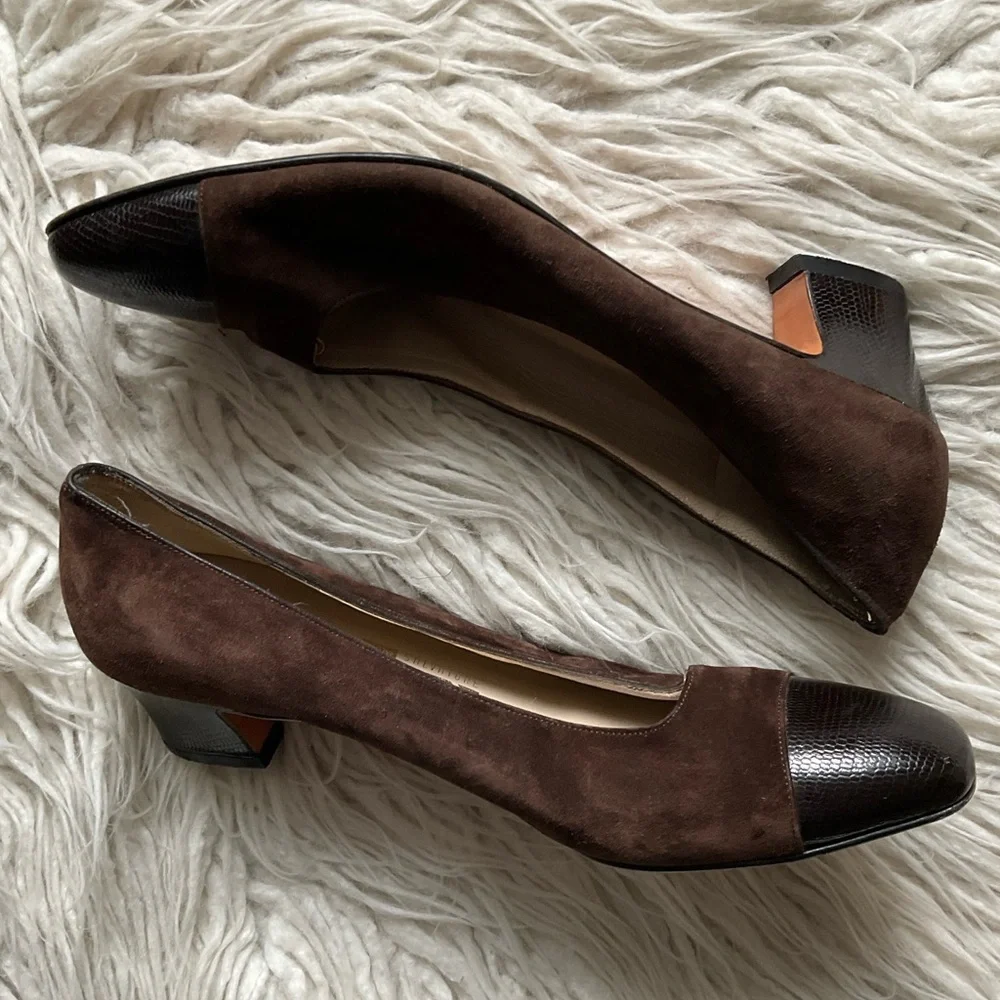 Salvatore Ferragamo Brown Suede Leather Snake Embossed Toe Cap Pump Heels Size 8
